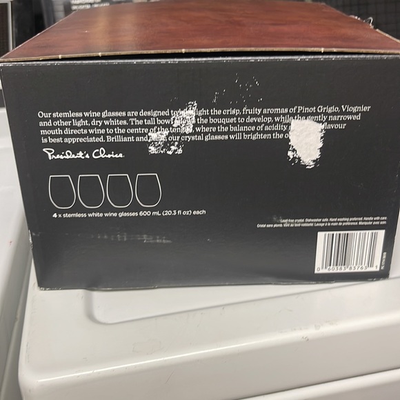 Wine glasses - Picture 2 of 3